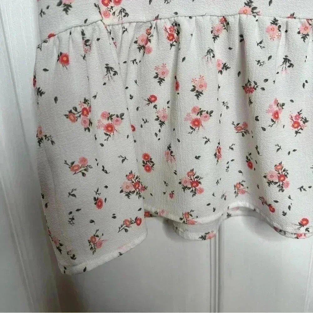 Ardene  Peplum Top White/Pink/Red Floral Size Large - Picture 13 of 16